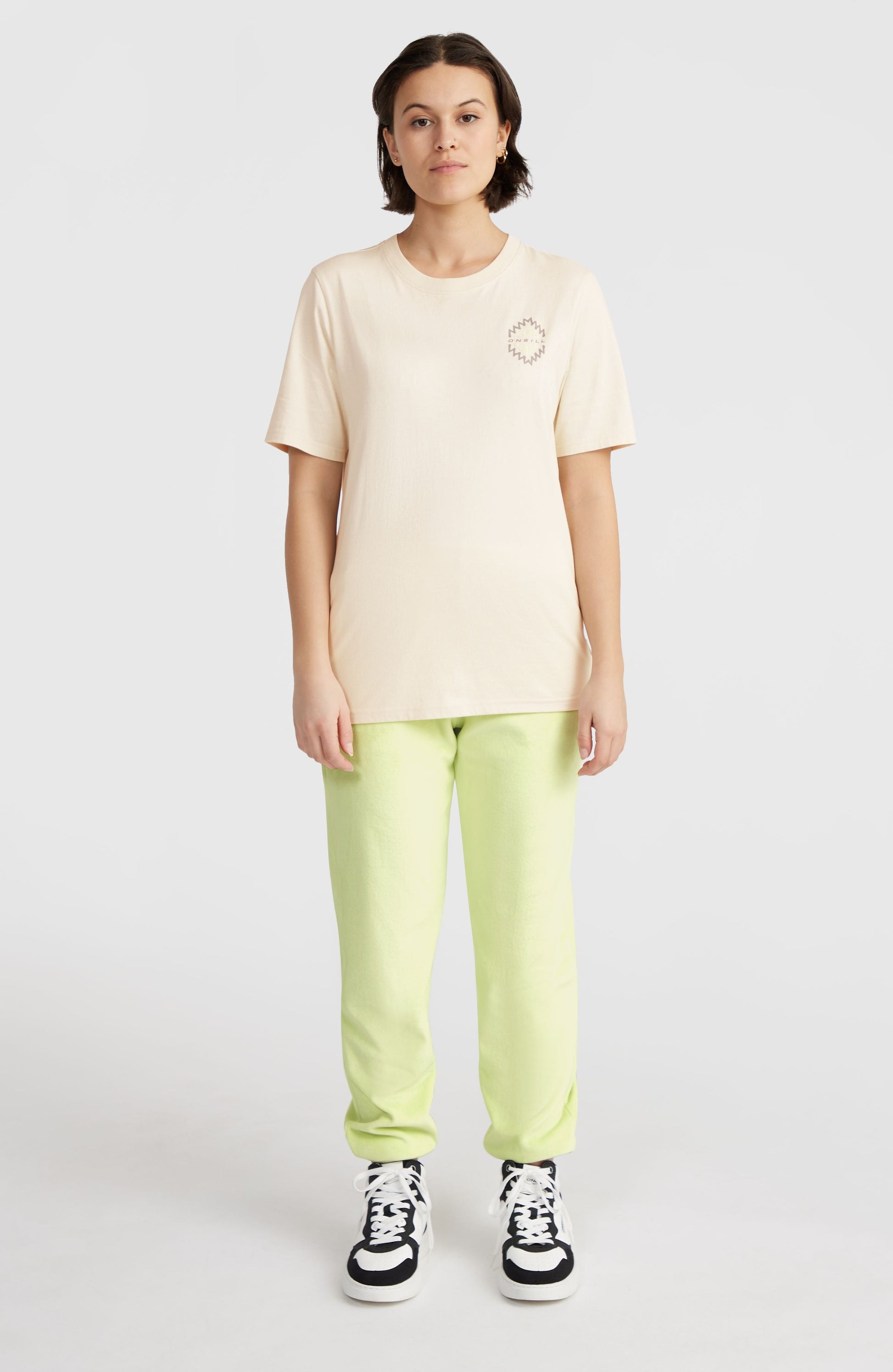 Chest Graphic T-Shirt Women Atmosphere