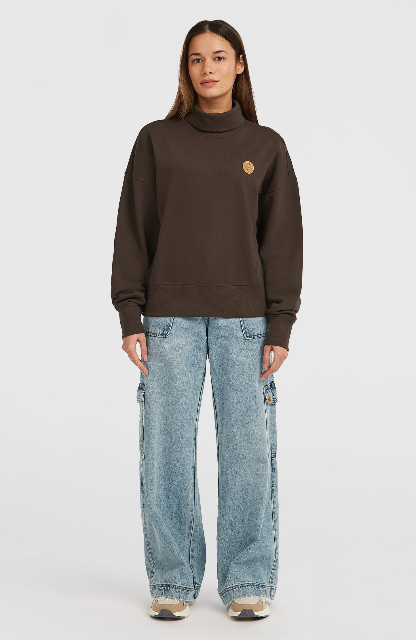 O'Riginals High-Neck Crew Sweatshirt Women Coffee Bean