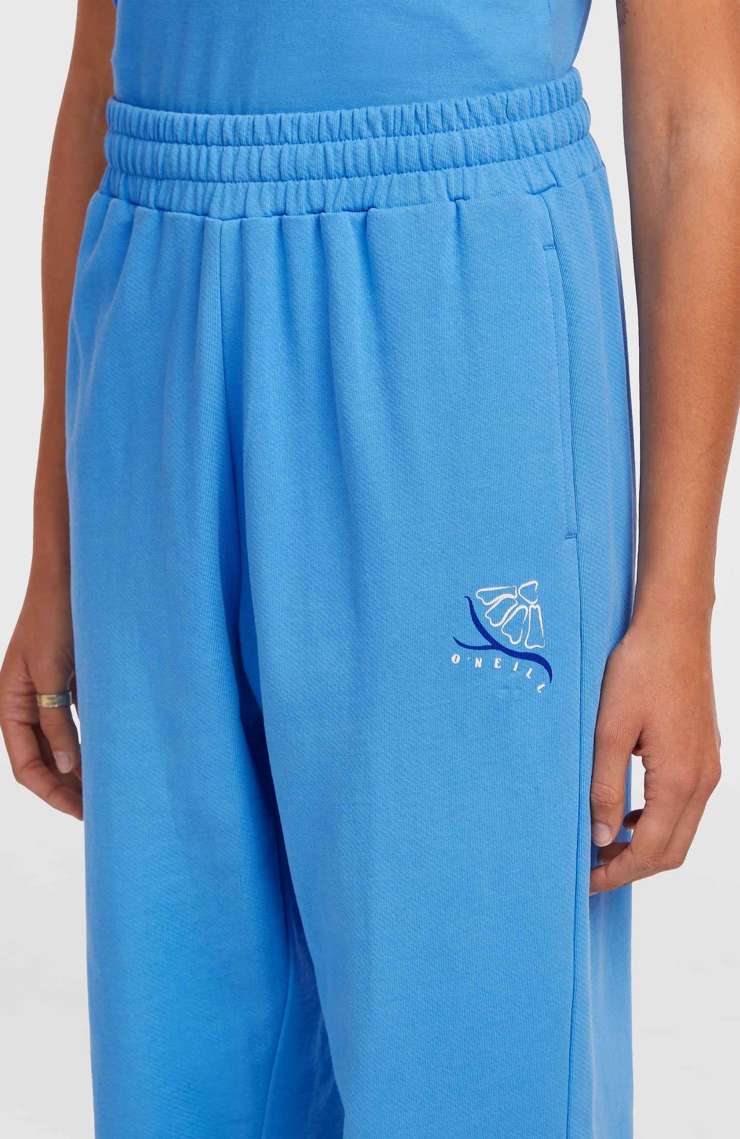 Women of the Wave Sweatpants Women Blue Booth
