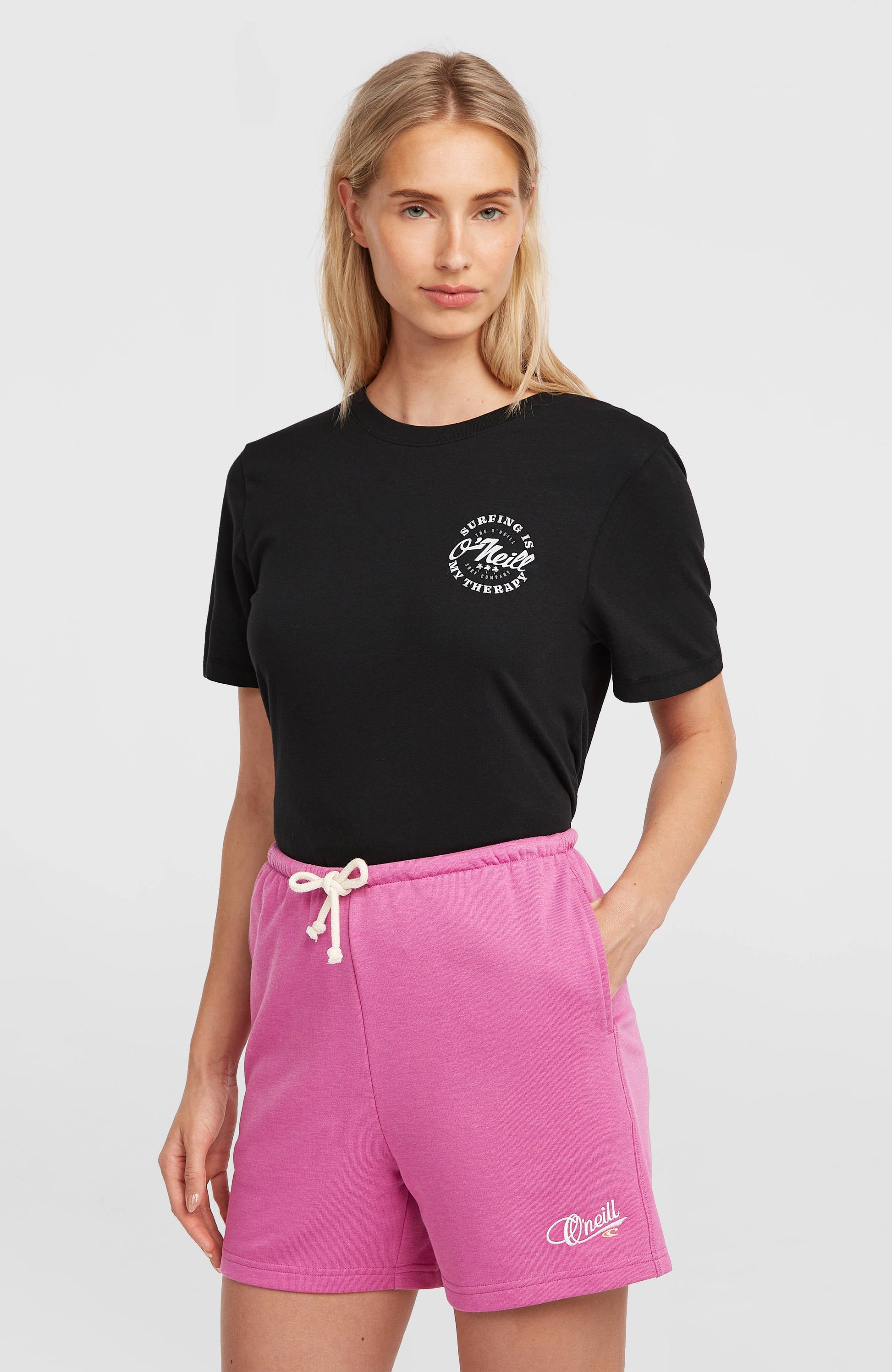 Essentials Script Sweatshorts Women Electric Fuschia
