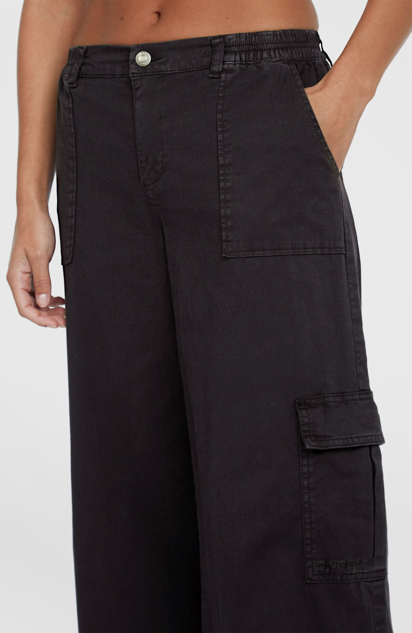 Brexton Cargo Pants Women Black Out