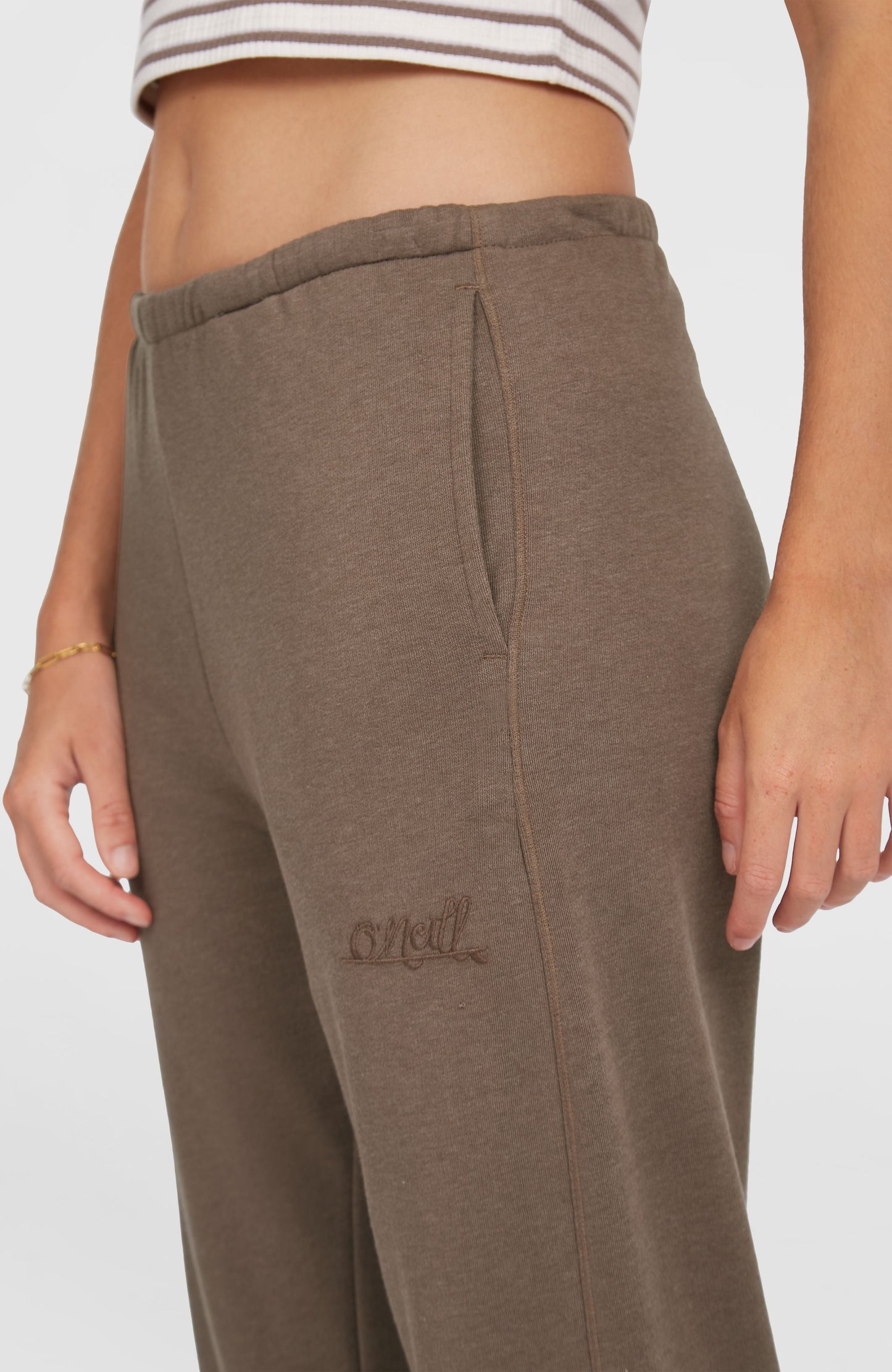 Essentials O'Neill Script Sweatpants Women Pure Cashmere