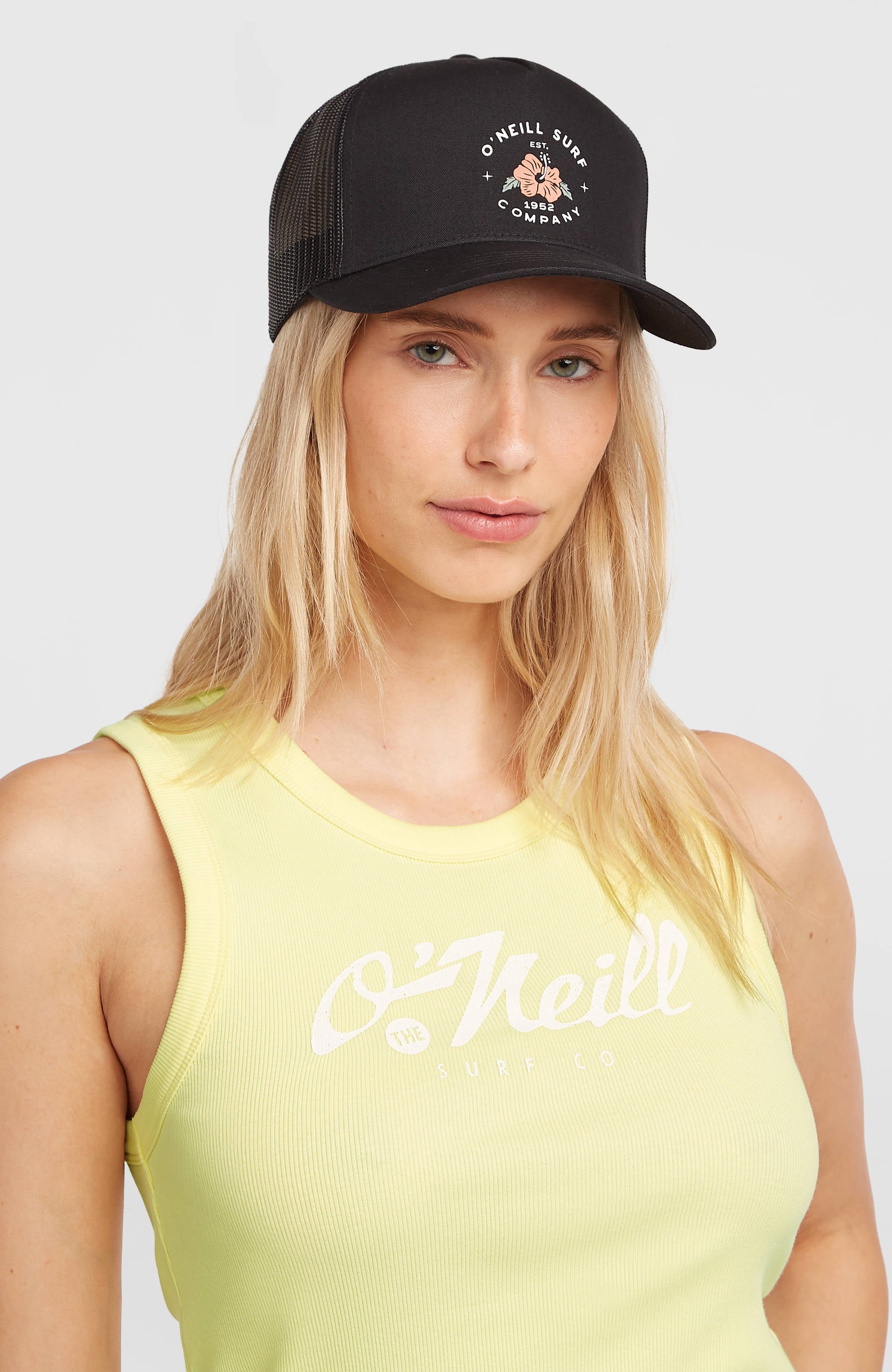 Seacoast Trucker Cap Women Black Out