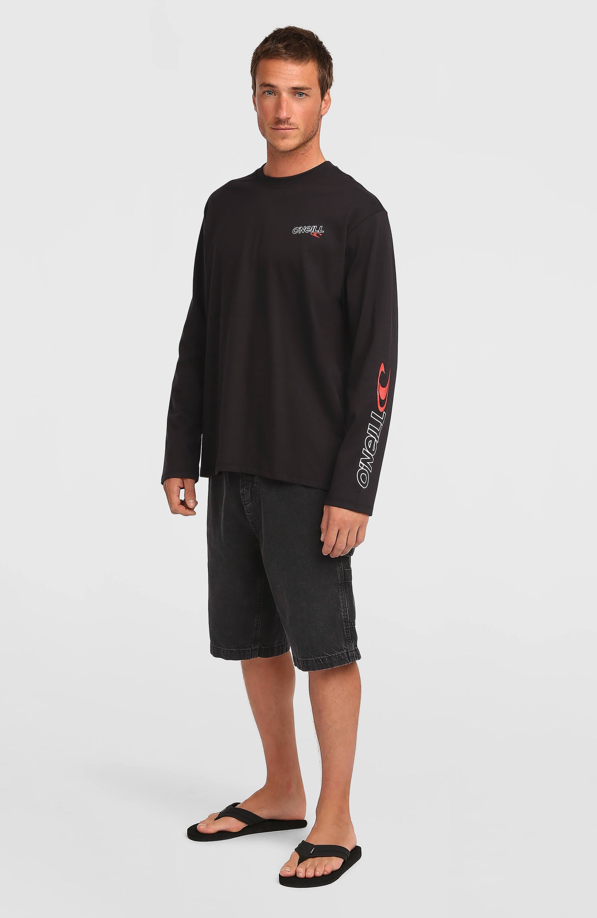 Essentials 90s Logo Long-Sleeve T-Shirt Men Black Out