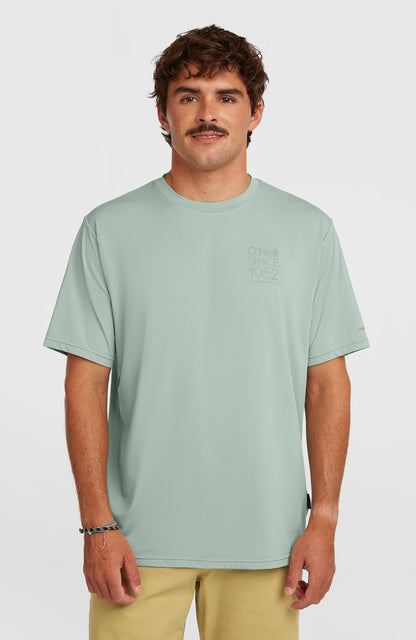 O'Neill Hybrid UPF 50+ Polygiene Back-Print T-Shirt Men Marble Arch