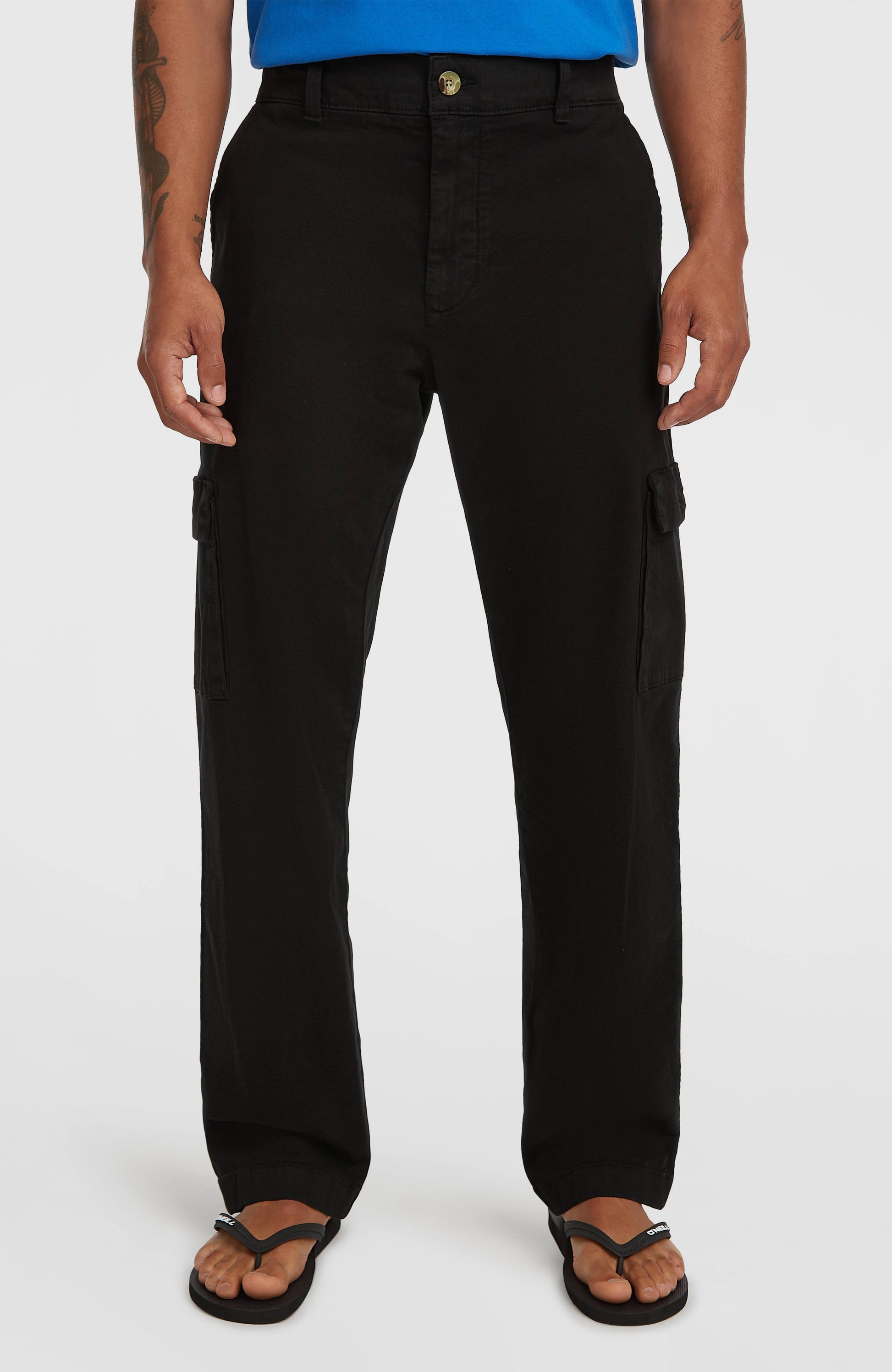 Essentials Cargo Pants Men Black Out