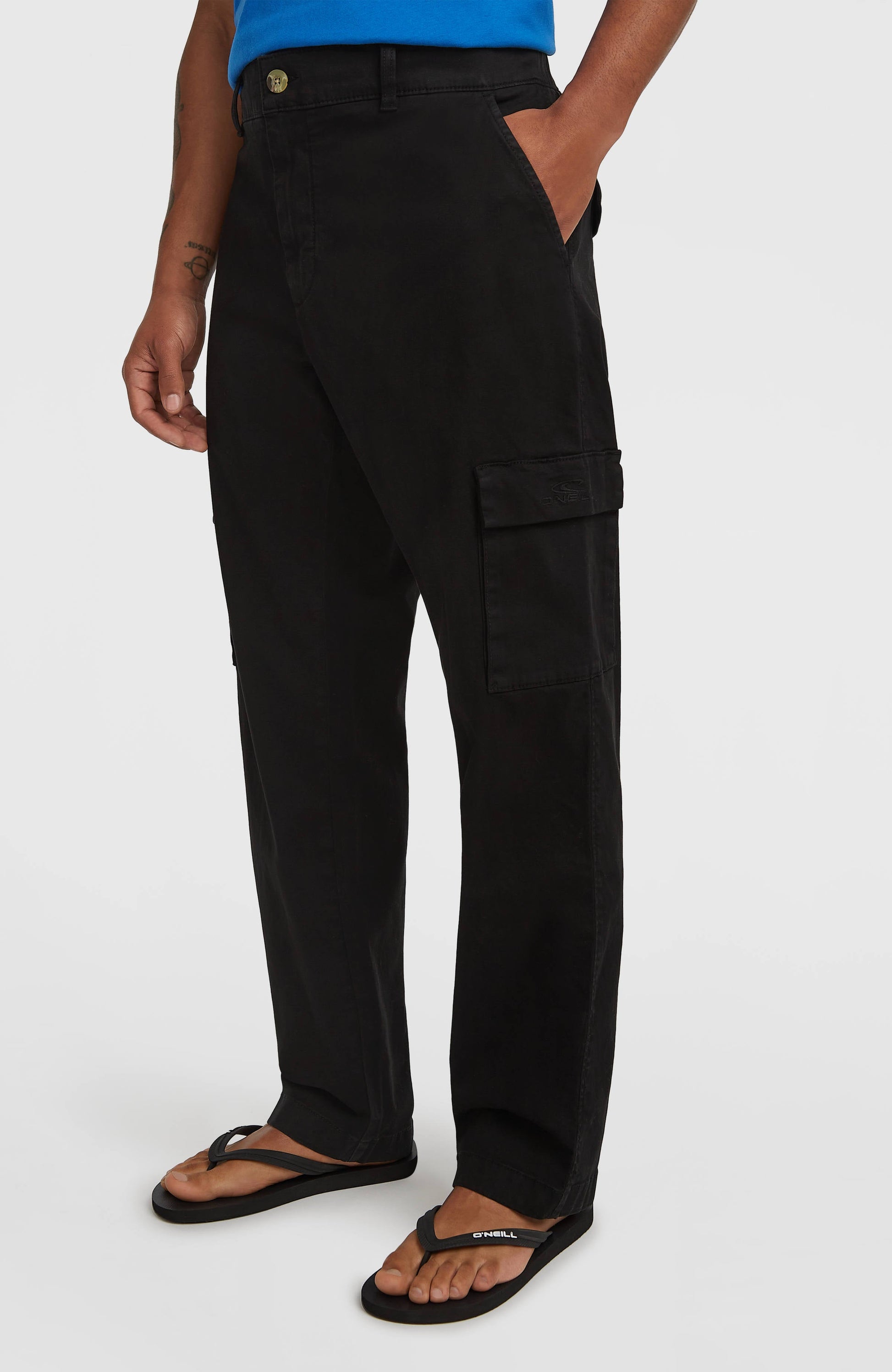 Essentials Cargo Pants Men Black Out