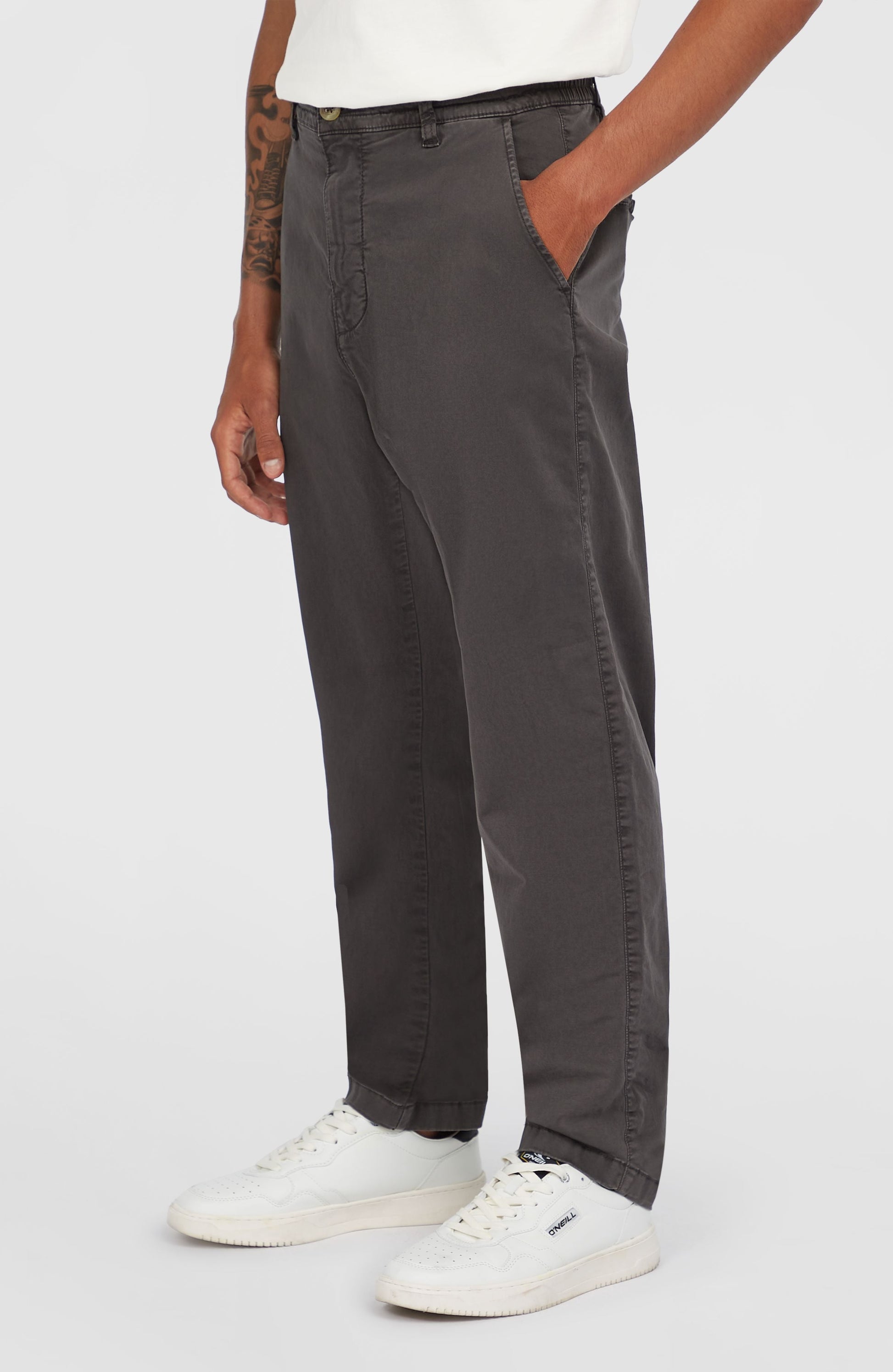 Essentials Chino Pants Men Raven