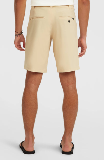 Hybrid 19" Shorts Men Cocoa Sand