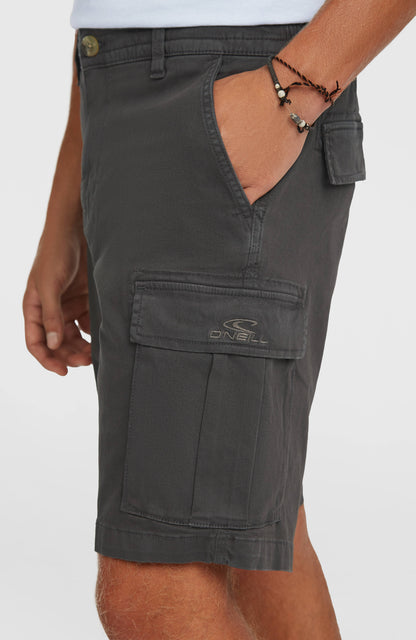 Essentials Cargo Shorts Men Raven