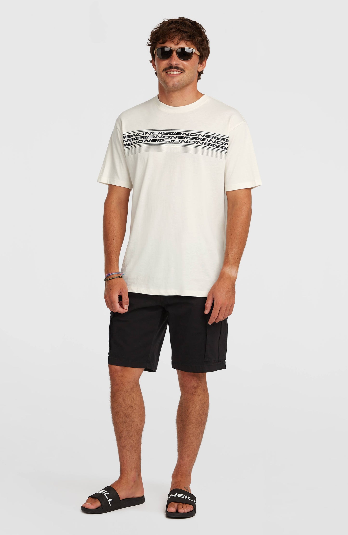 Essentials Cargo Shorts Men Black Out