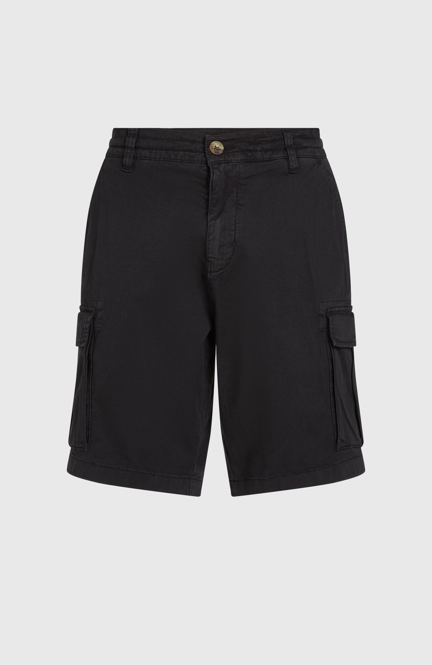 Essentials Cargo Shorts Men Black Out