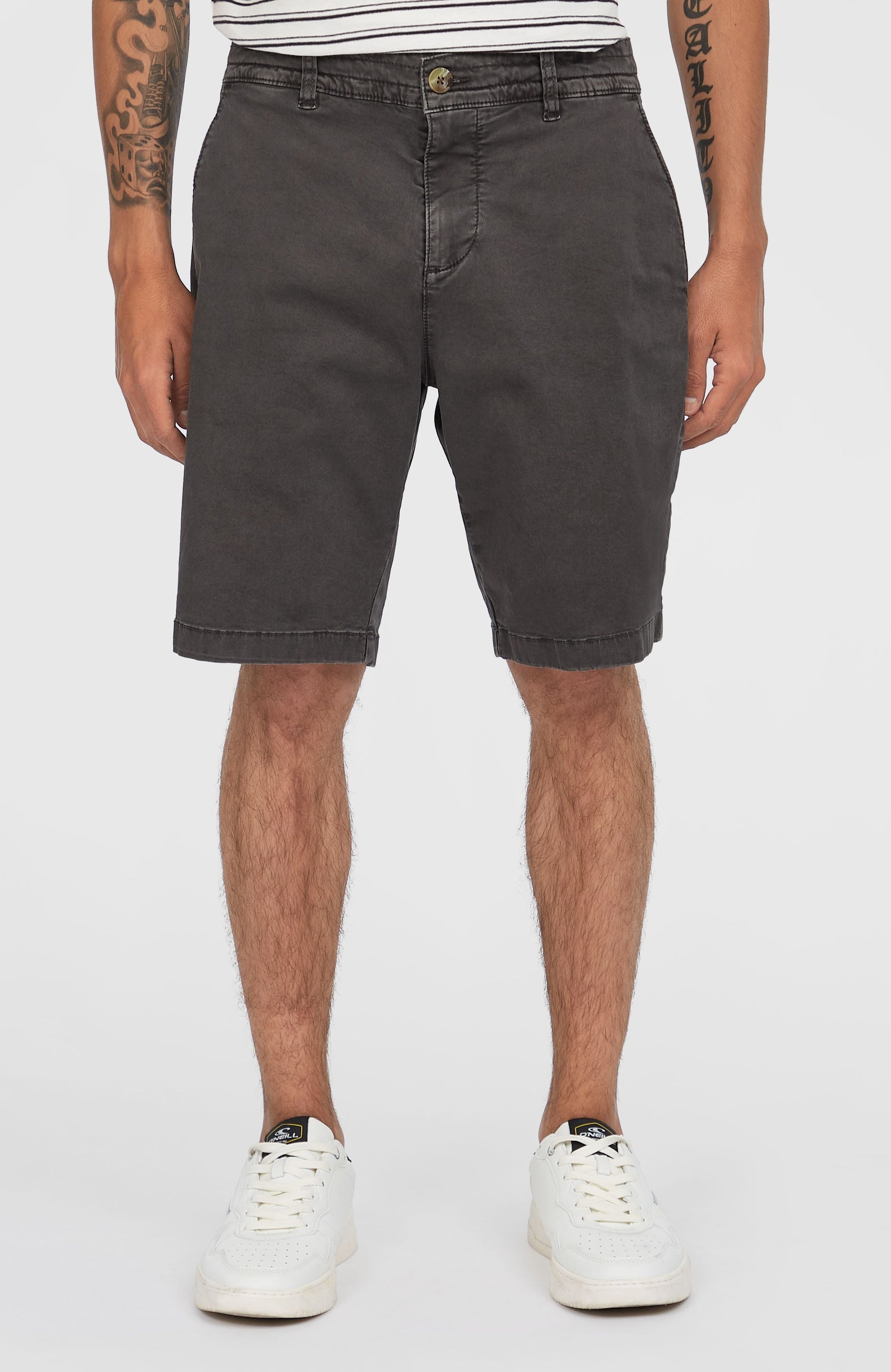 Essentials Chino Shorts Men Raven