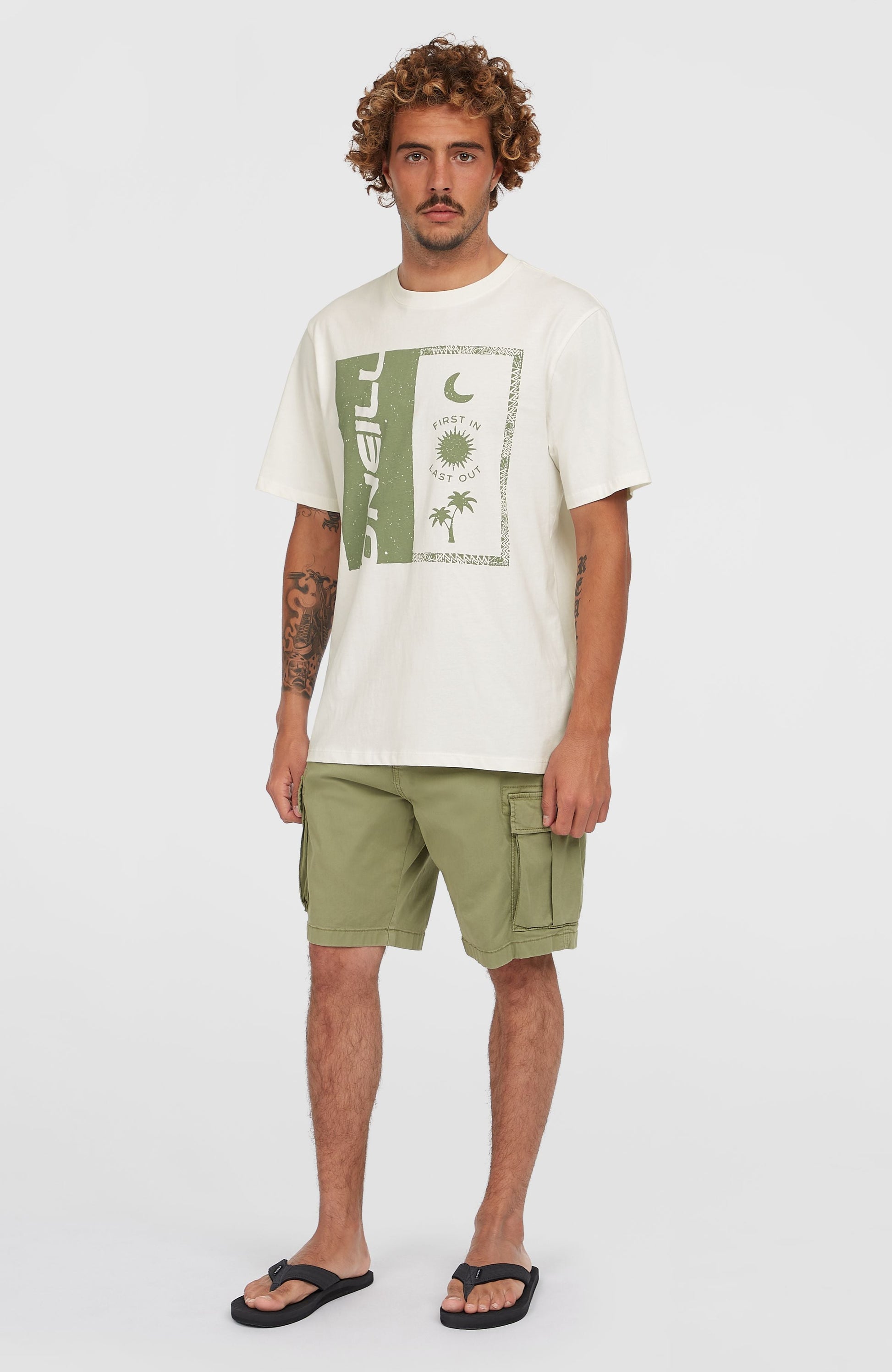 Essentials Cargo Shorts Men Avery Fern