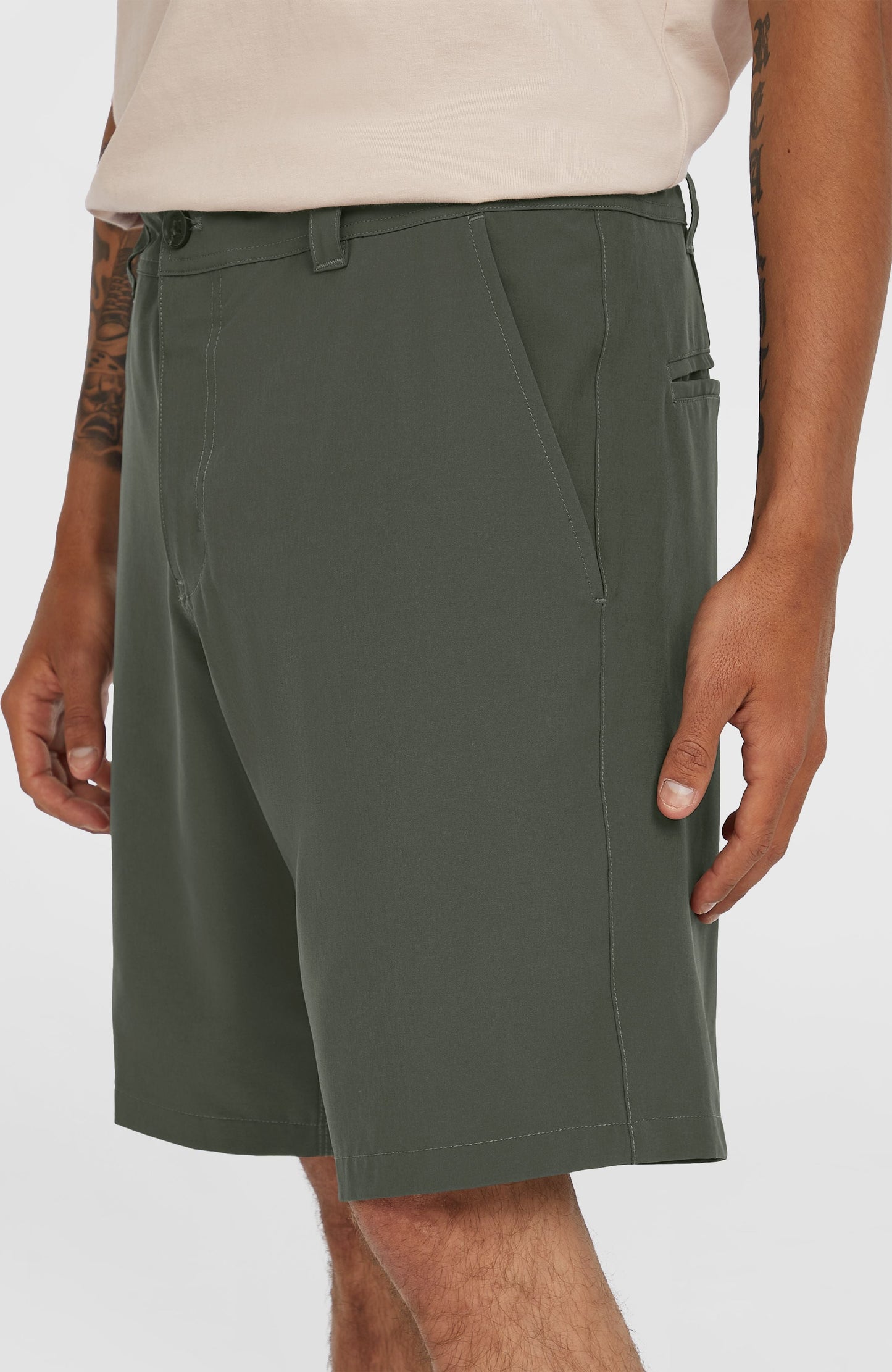 Hybrid Chino 19" Shorts Men Raven