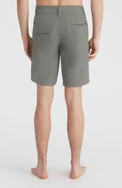 Hybrid Chino Shorts Men Military Green