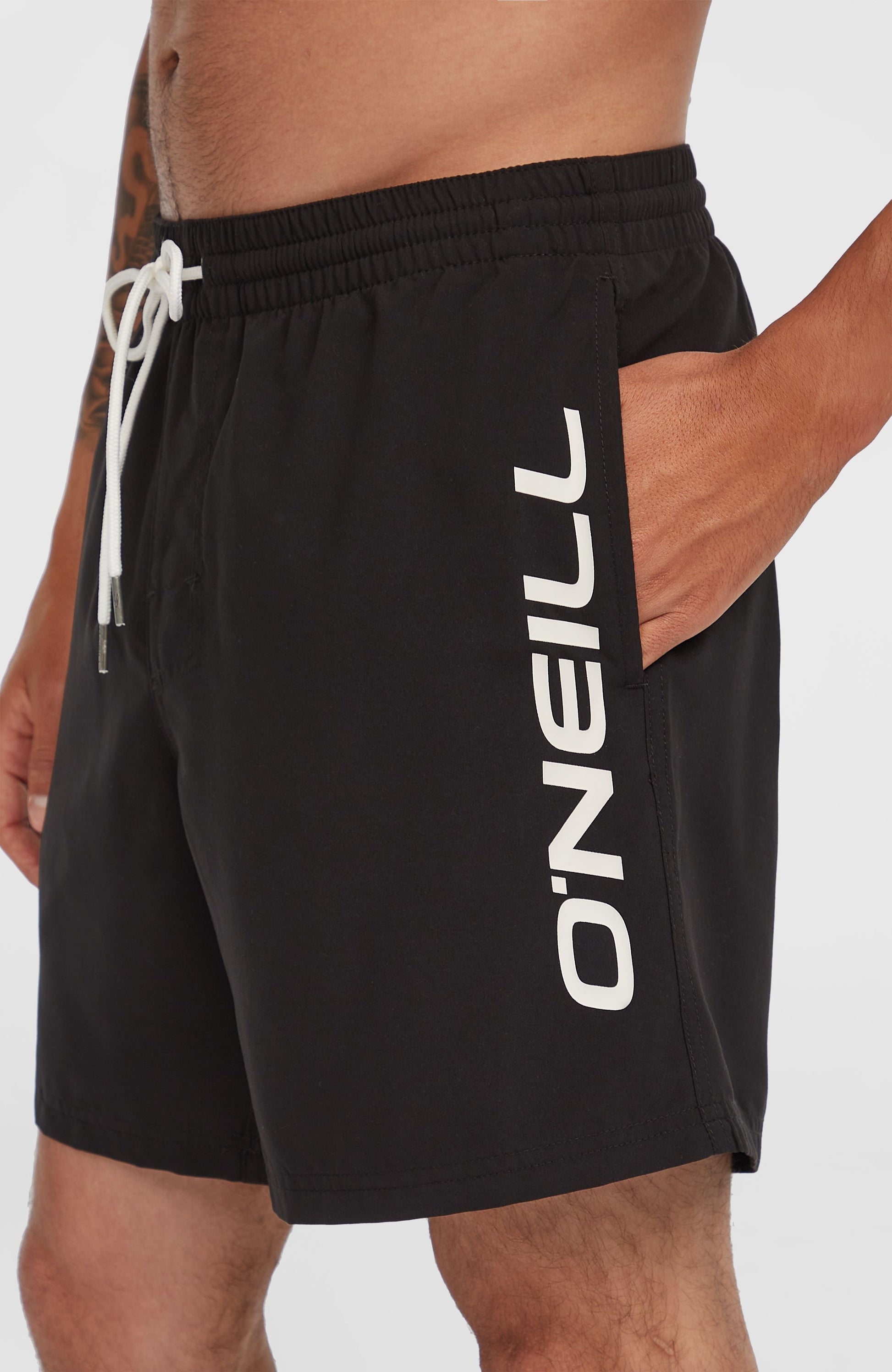 Cali 16" Swim Shorts Men Black Out