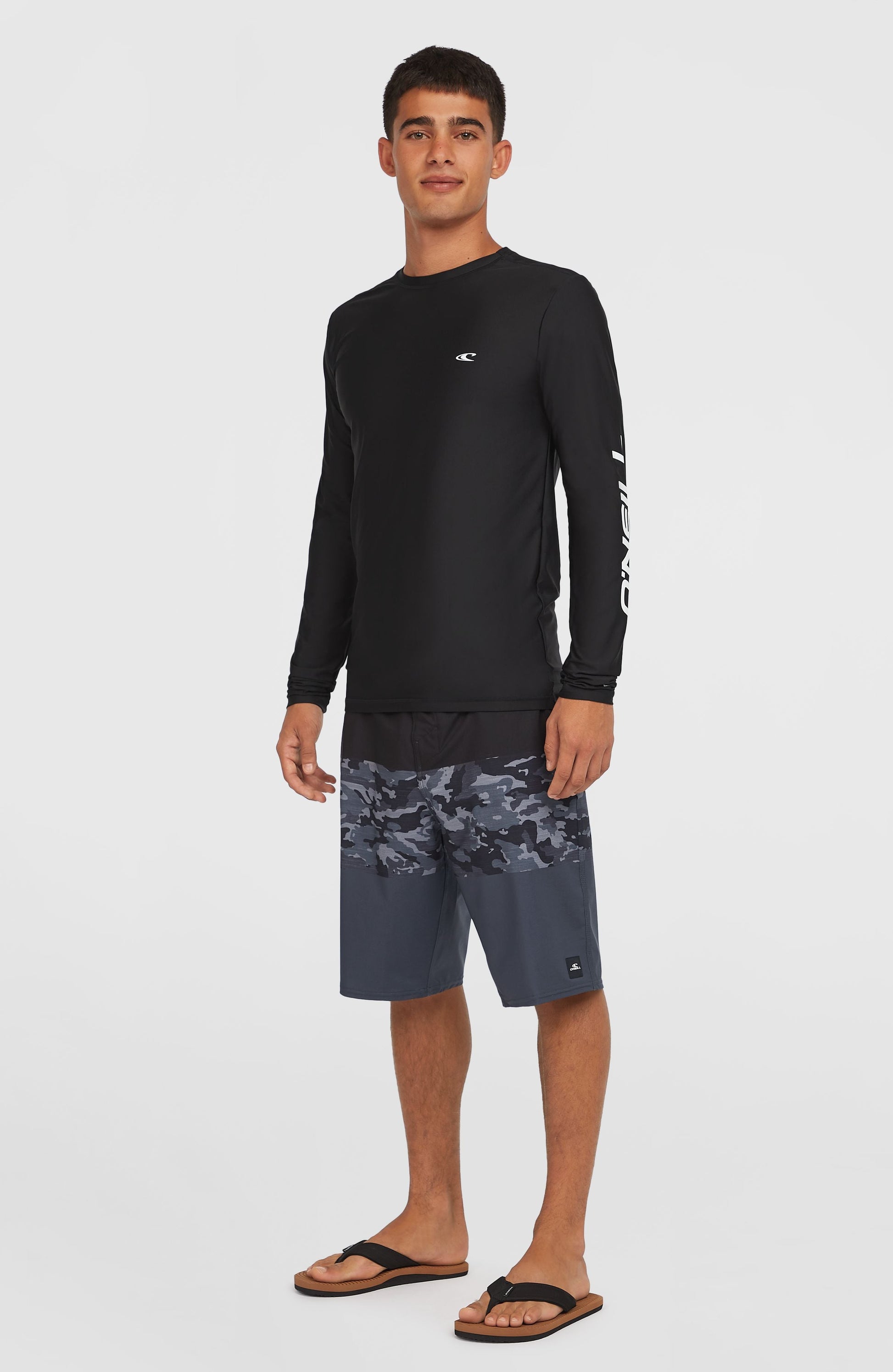 Essentials Long Sleeve Skin Men Black Out