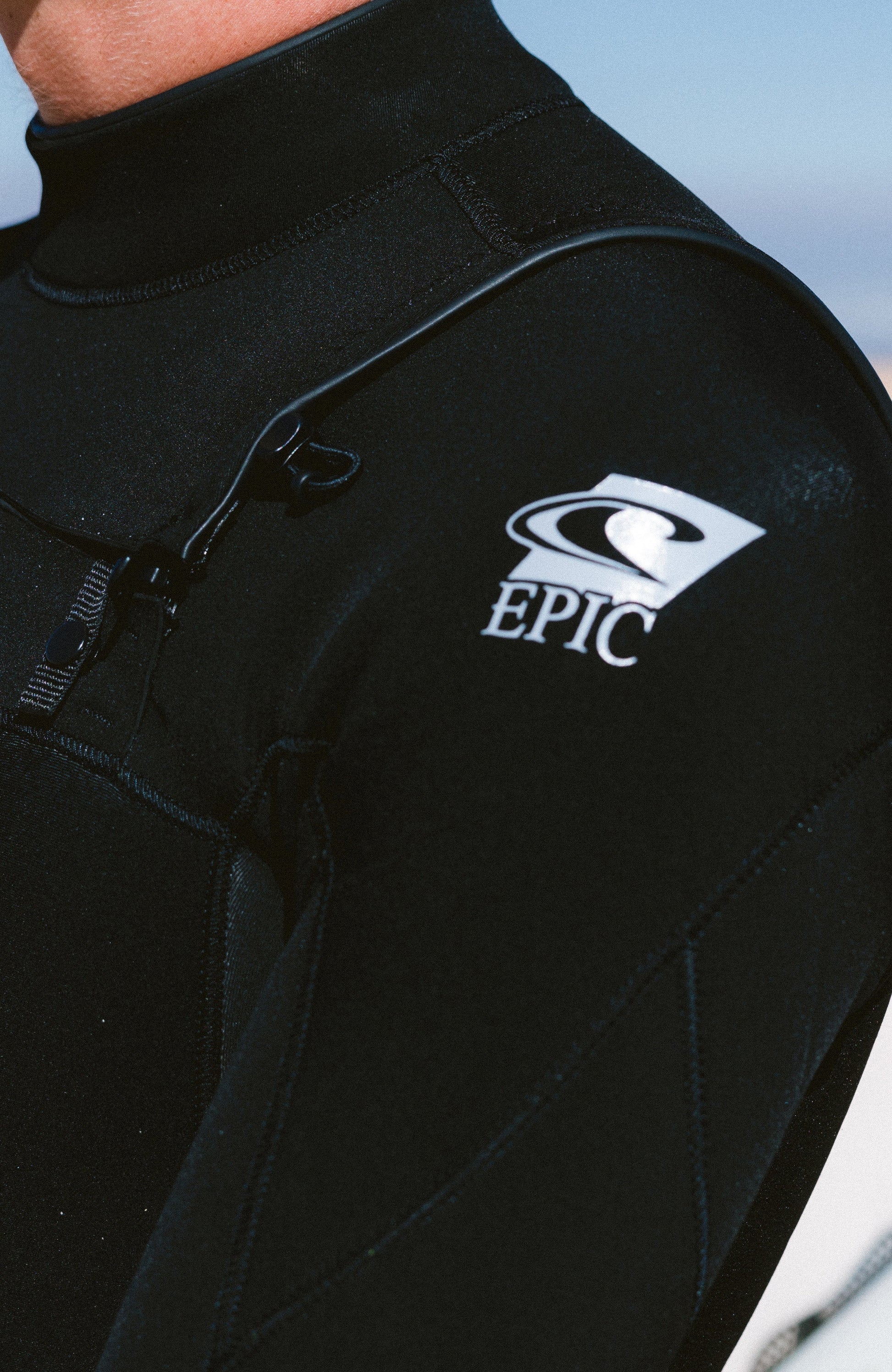 Epic 4/3mm Chest Zip Full Wetsuit Men A05 BLK/BLK/BLK
