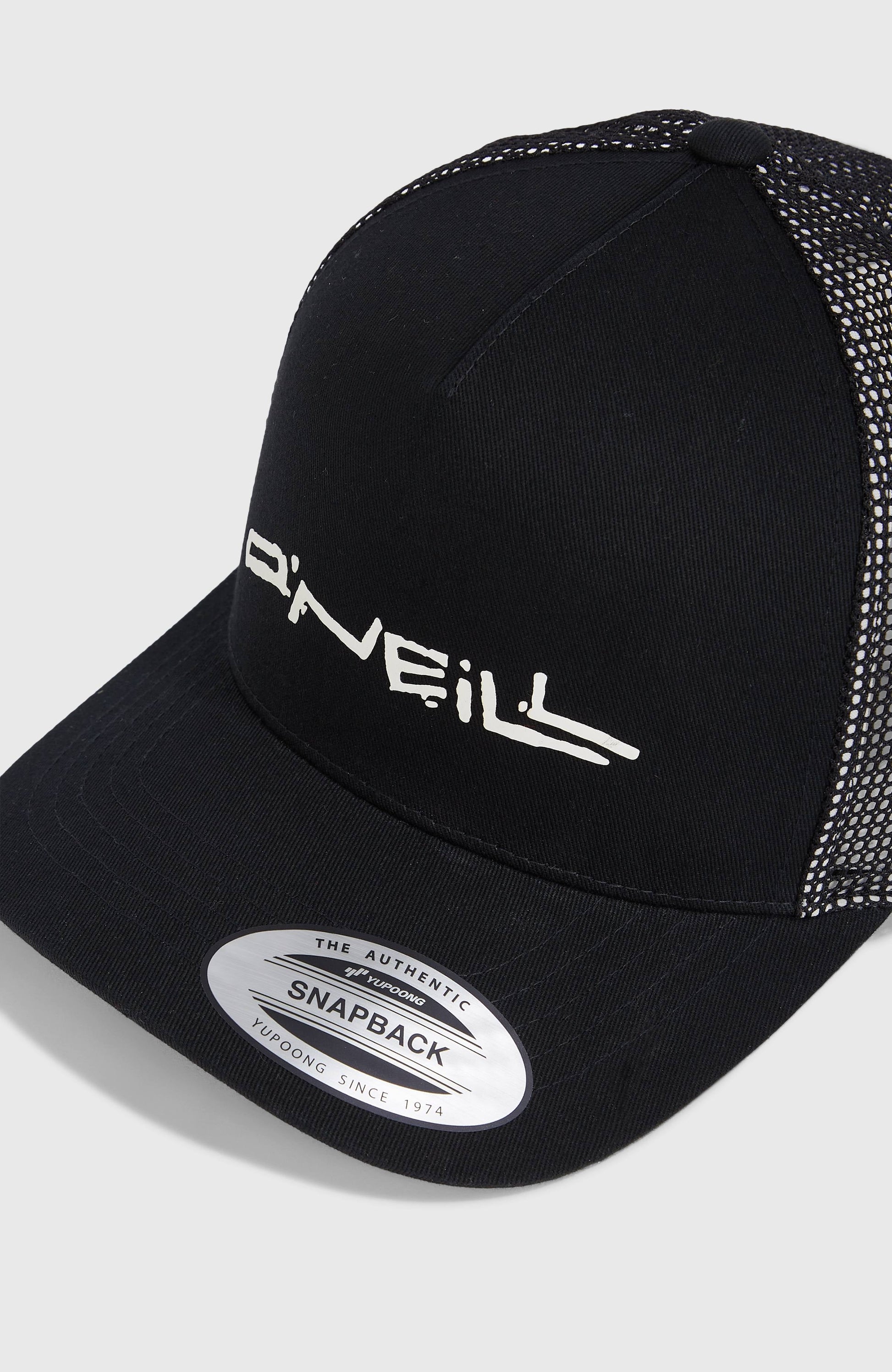 Trucker Cap Men Black Out