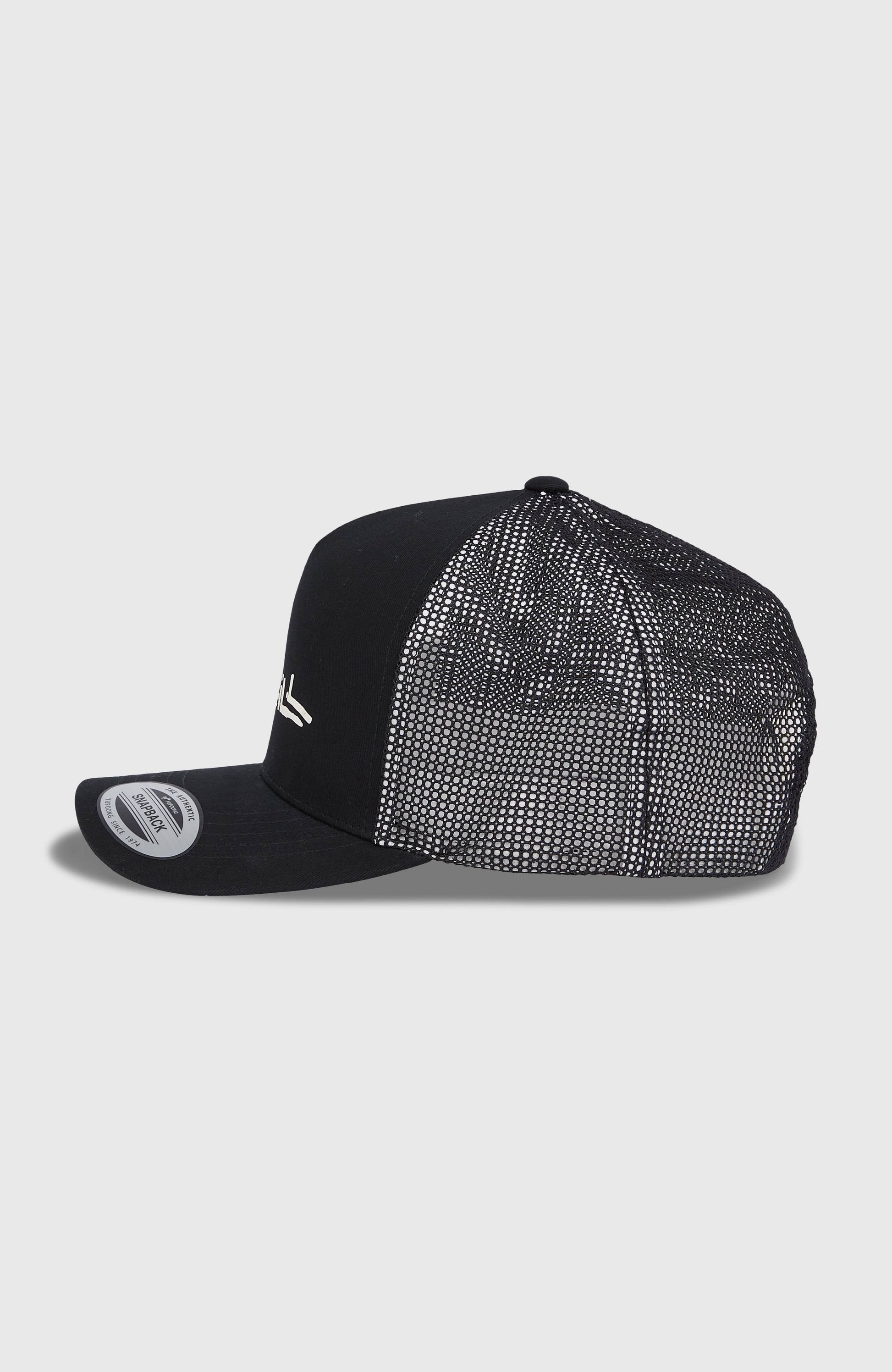 Trucker Cap Men Black Out